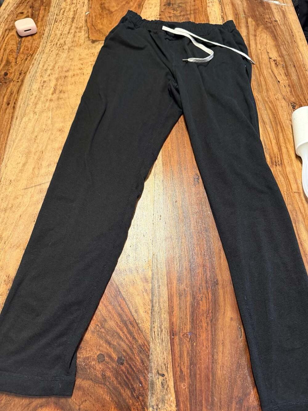 Vuori Performance Joggers Black Drawstring Athletic Pants